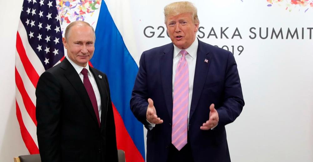 maketa-trump-putin