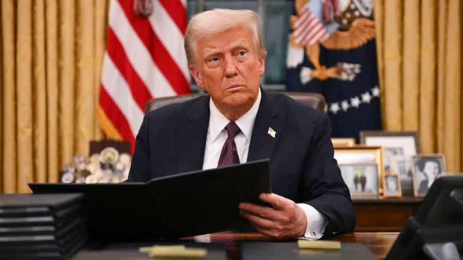 trump-grafeio-mak