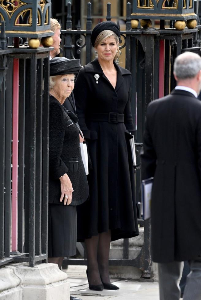 4329991465260790 queen maxima03