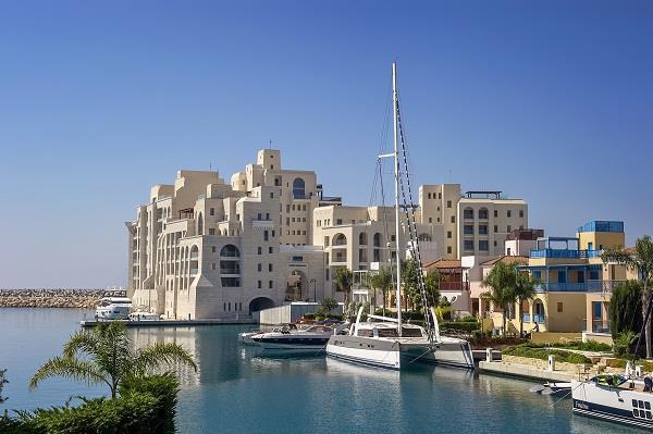4337684459365820 Castle Residences (1)