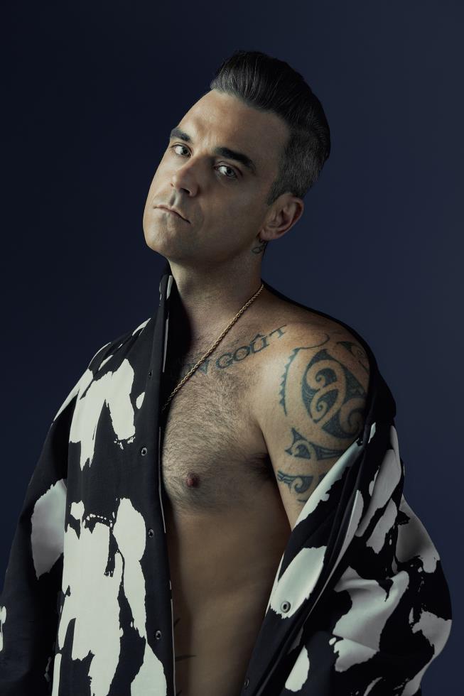 4341090156610616 Robbiw Williams ATTITUDE1432