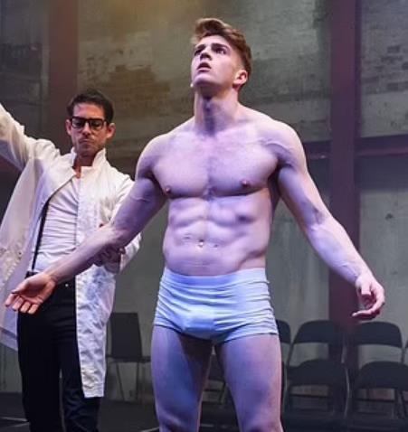 4341090848698412 image