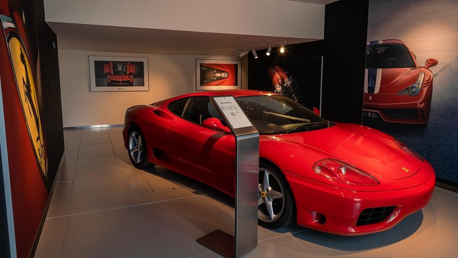 FERRARI 3