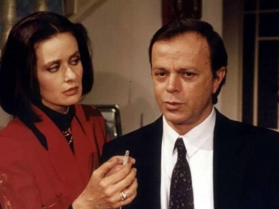 4359356211927877 politis