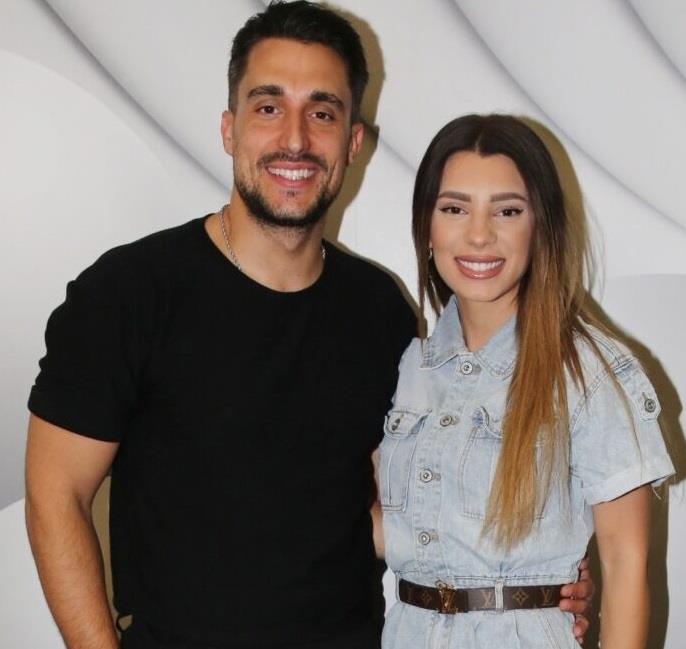 4361081429627172 katsoulis roumelioti-1068x831 (1)