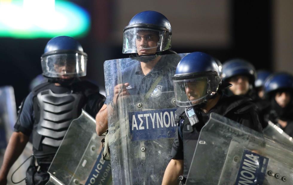 4363949273463663 NIC 8323