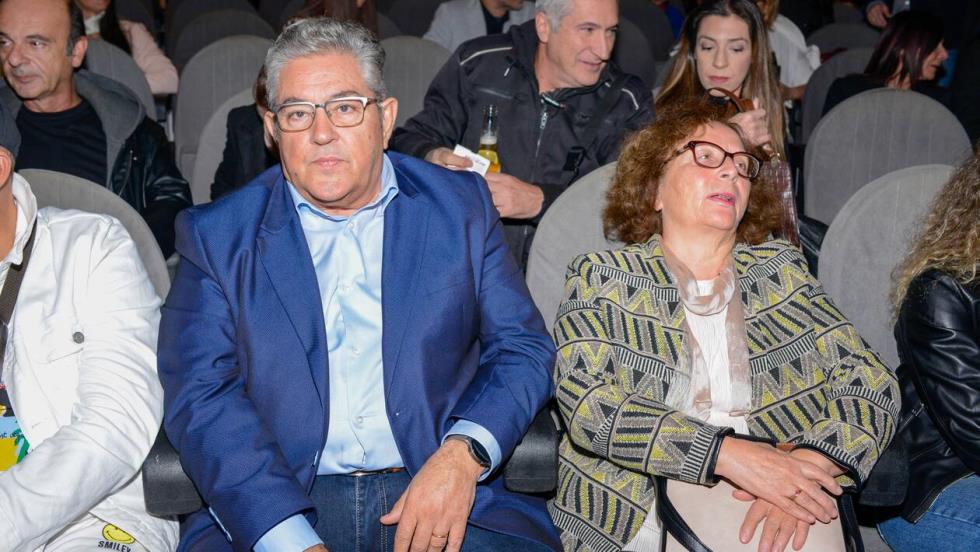 4373986680941809 dimitris-koutsoumpas asnastasia-koutsoumpa