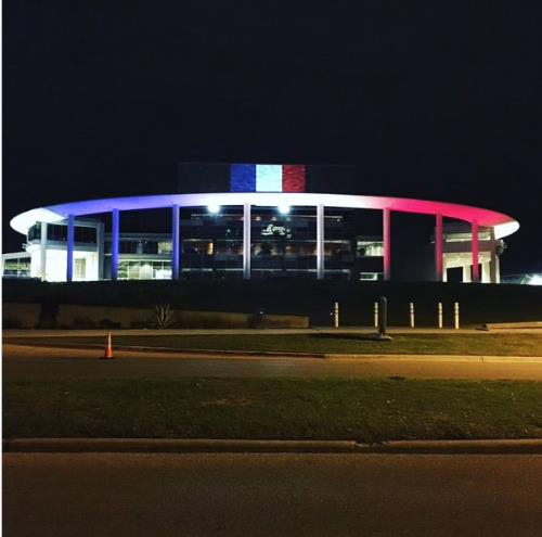 LONG CENTER