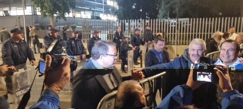 4397650158841935 image