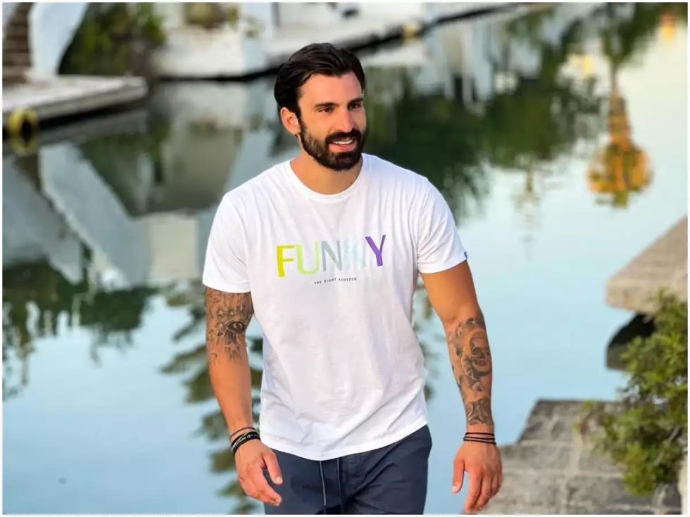 4424042851611216 image