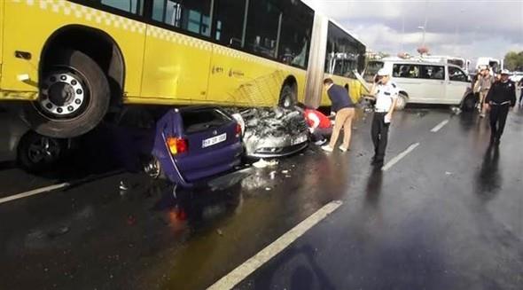 τροχαιο 4