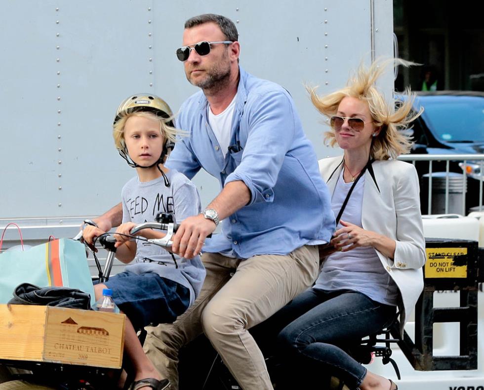 Liev Schreiber & Naomi Watts Out For A Bicycle Ride In NYC