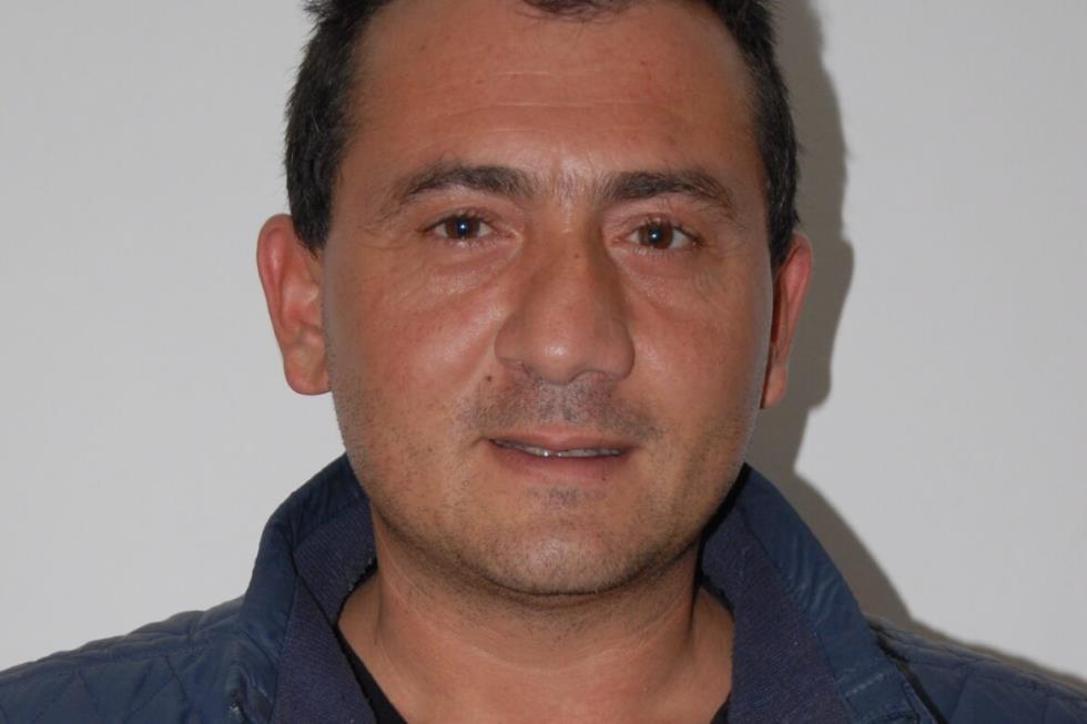 Στη δημοσιότητα τα στοιχεία του 48χρονου Ε/κ από την απόπειρα φόνου στις Βρυσούλες (pic) Στη δημοσιότητα τα στοιχεία του 48χρονου Ε/κ από την απόπειρα φόνου στις Βρυσούλες (pic)