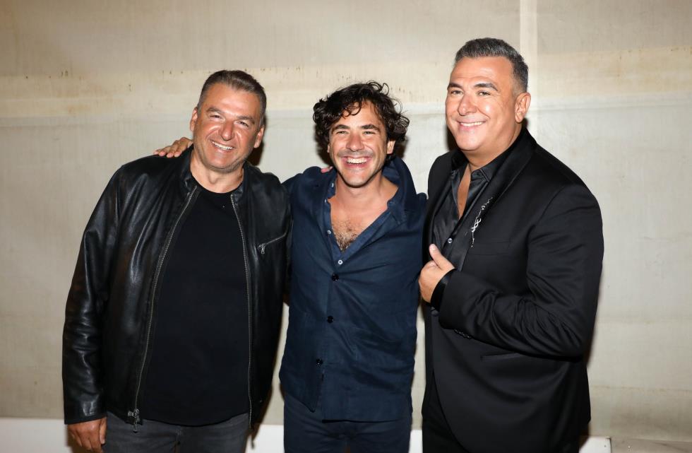 5284573355894975 image