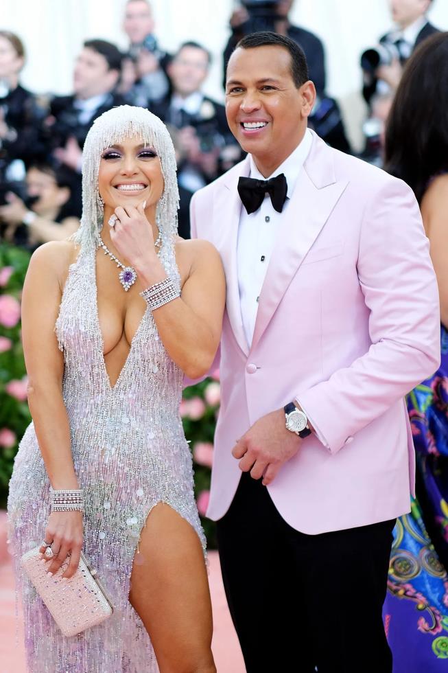 5301996899283793 image