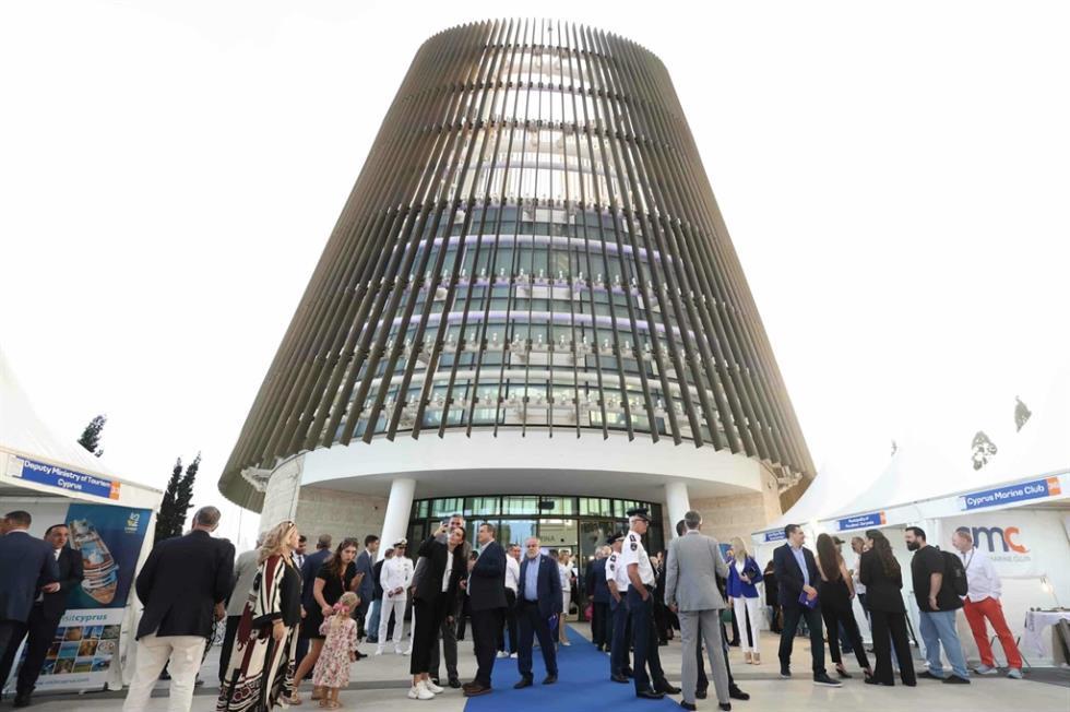 5308139226056710 image