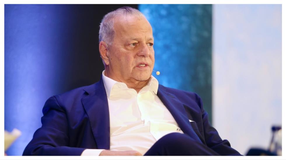 5320827714136285 MixCollage-10-Nov-2025-06-21-PM-160