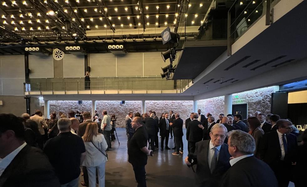 5322099655967443 image00007