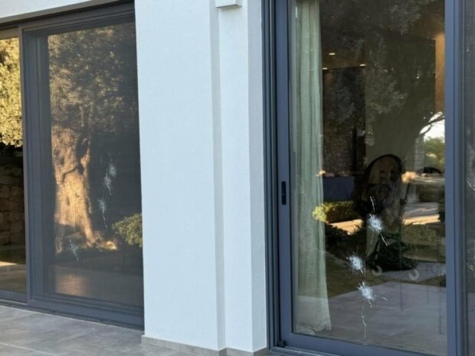 5322909850104107 image