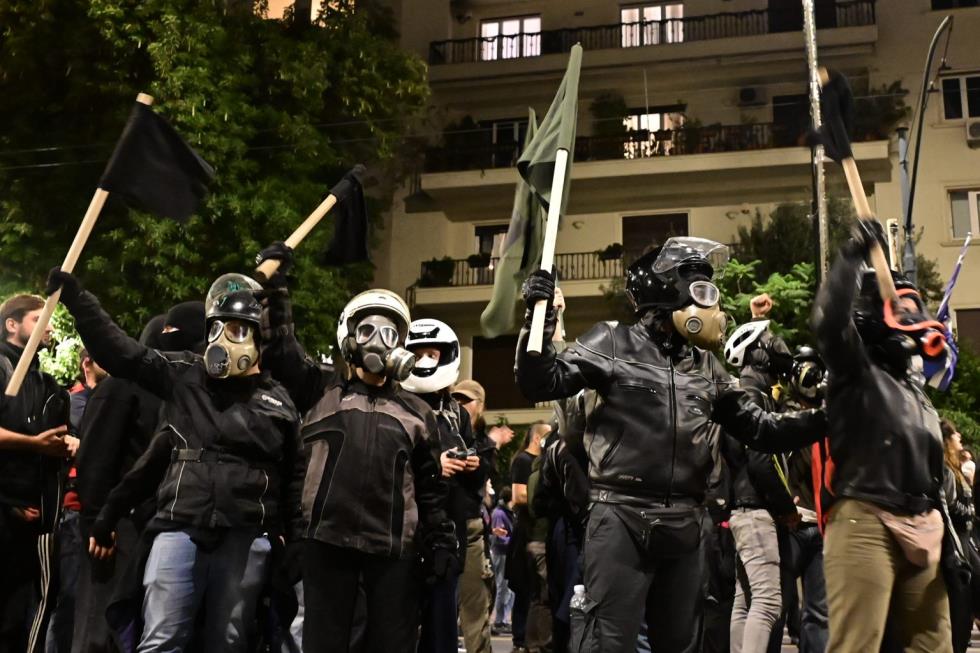 5326433494589355 image