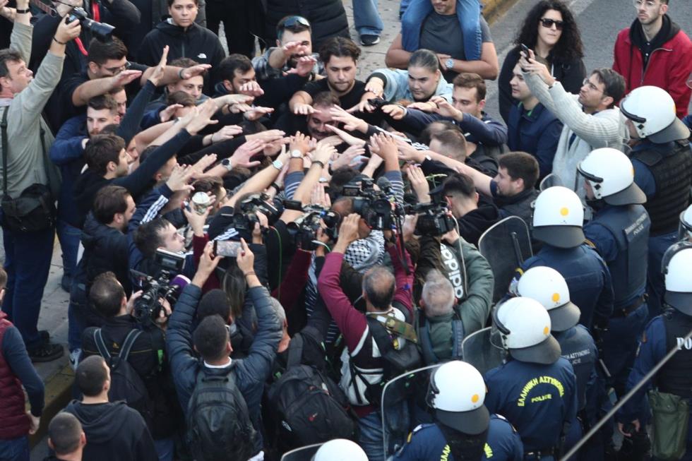 5326433709868921 image