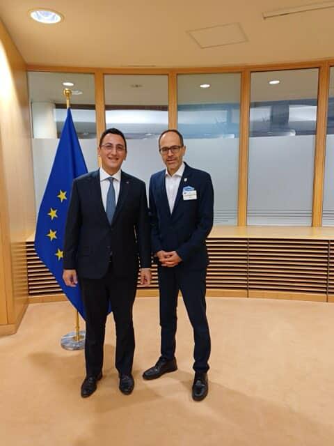 5327069661837010 581836373 1463842774706035 9164652572628670035 n