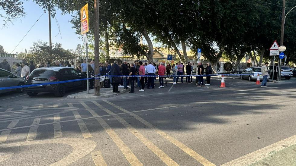 5327865215587577 image