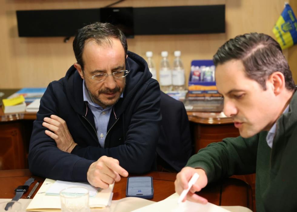 5340641912945896 image