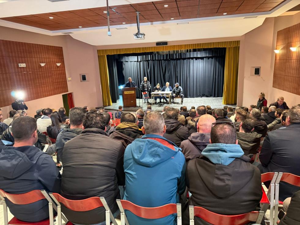 Κλιμακώνουν την στάση τους οι αγρότες της Βόρειας Ελλάδας-Ορίστηκε συντονιστική επιτροπή για πάνω από 20 μπλόκα