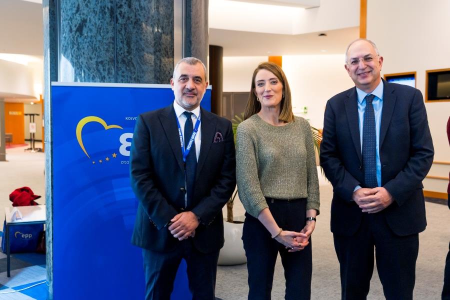 5345266236227495 20251208 EP-196370AA DLL 163