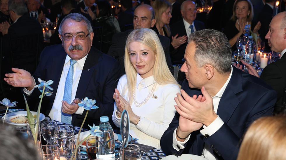 5347704044054421 image