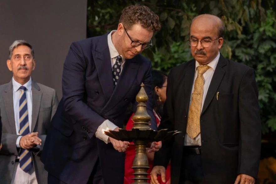 5354067624963044 image