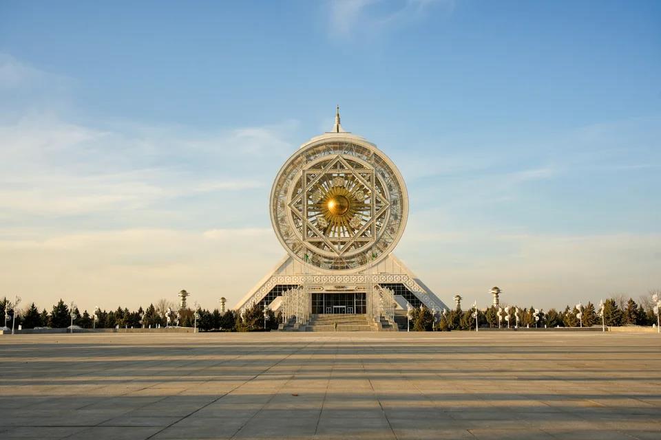 5361003210162083 image