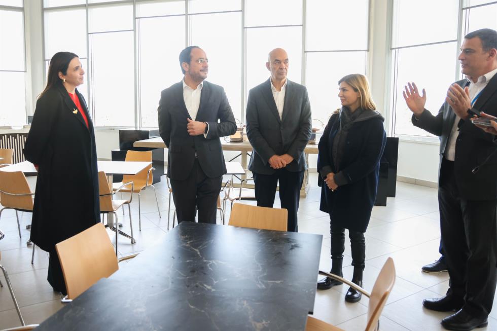 5363416242455258 image