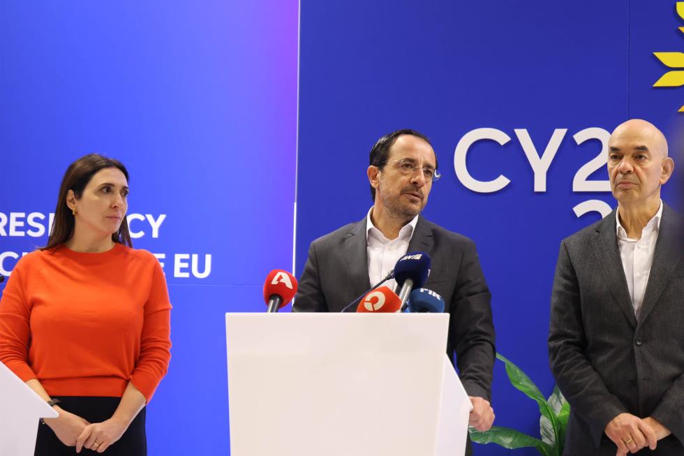 5363416799693693 image