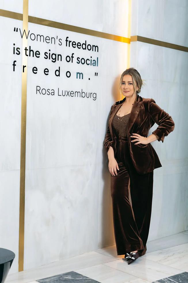 5364057873942326 image