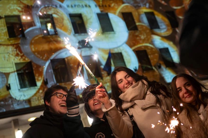 5364904618284195 image