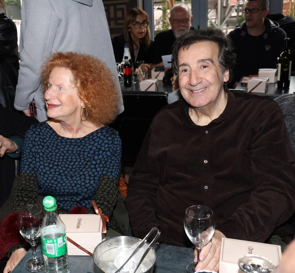 5370170523344044 image