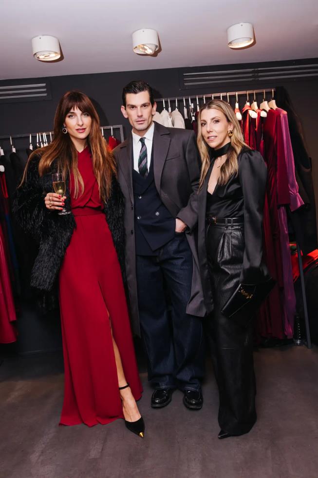 5371824970442207 image