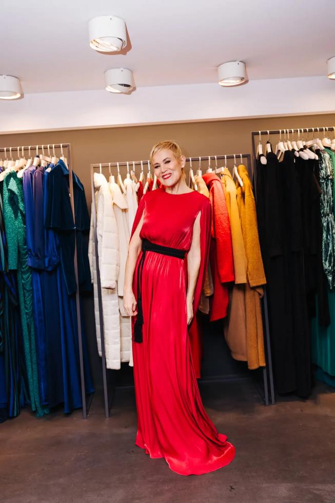 5371825083318678 image