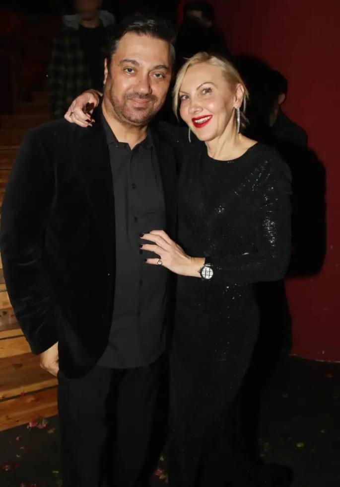 5373535643501619 image