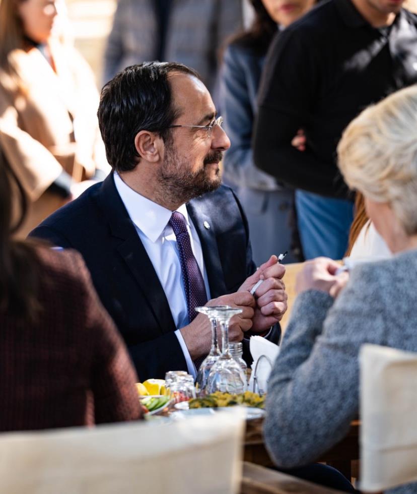 5377168543206454 image