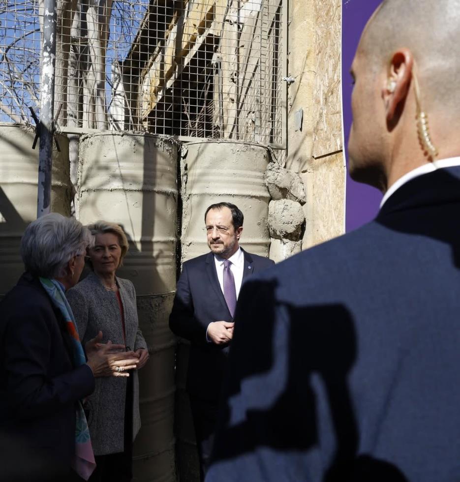 5377173351307752 image