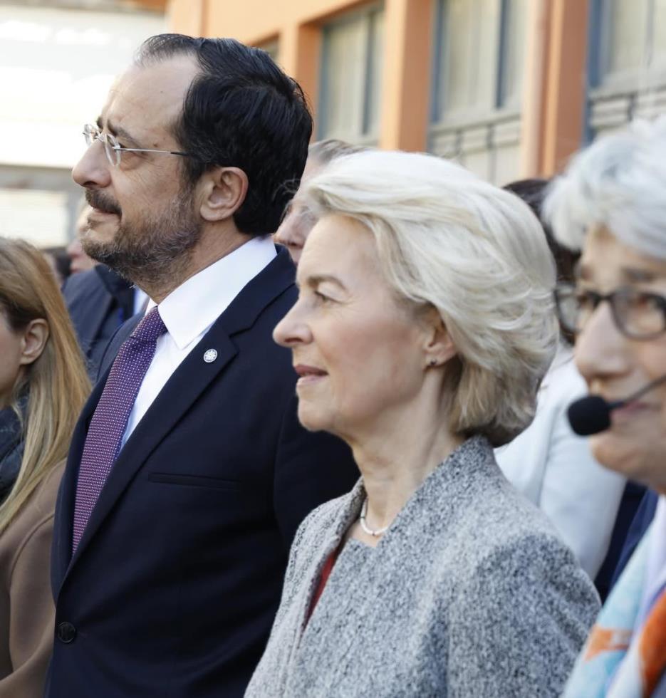 5377173433962956 image