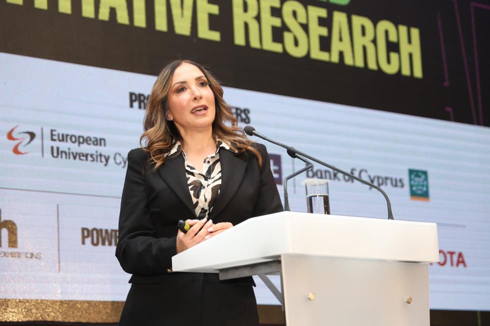 5382267259437609 chris close up