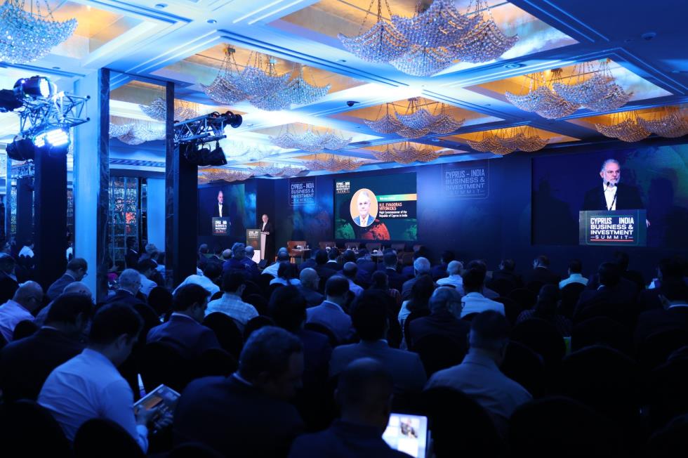 5388383469871094 001