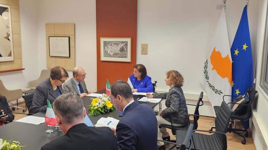 5389468190318811 G 2GC4fXoAAhYea