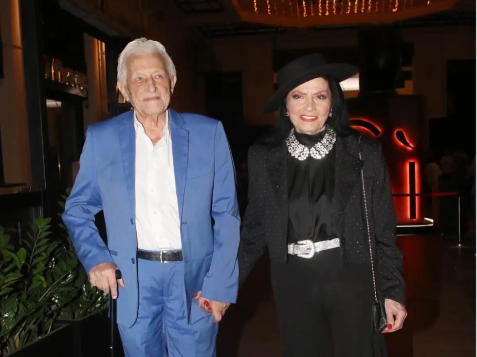 5394246428344444 image