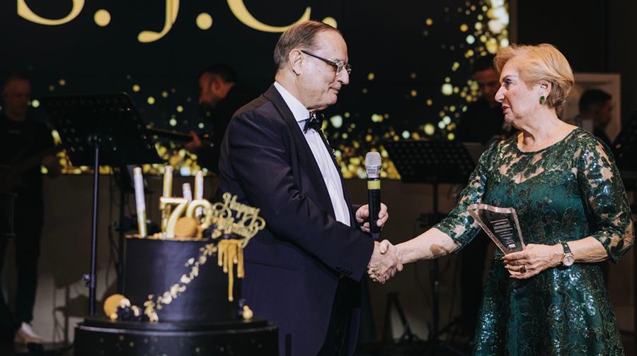 5395181032008667 image