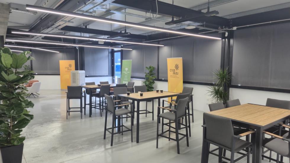 5396254717771267 WhatsApp Image 2026-02-06 at 15.47.53